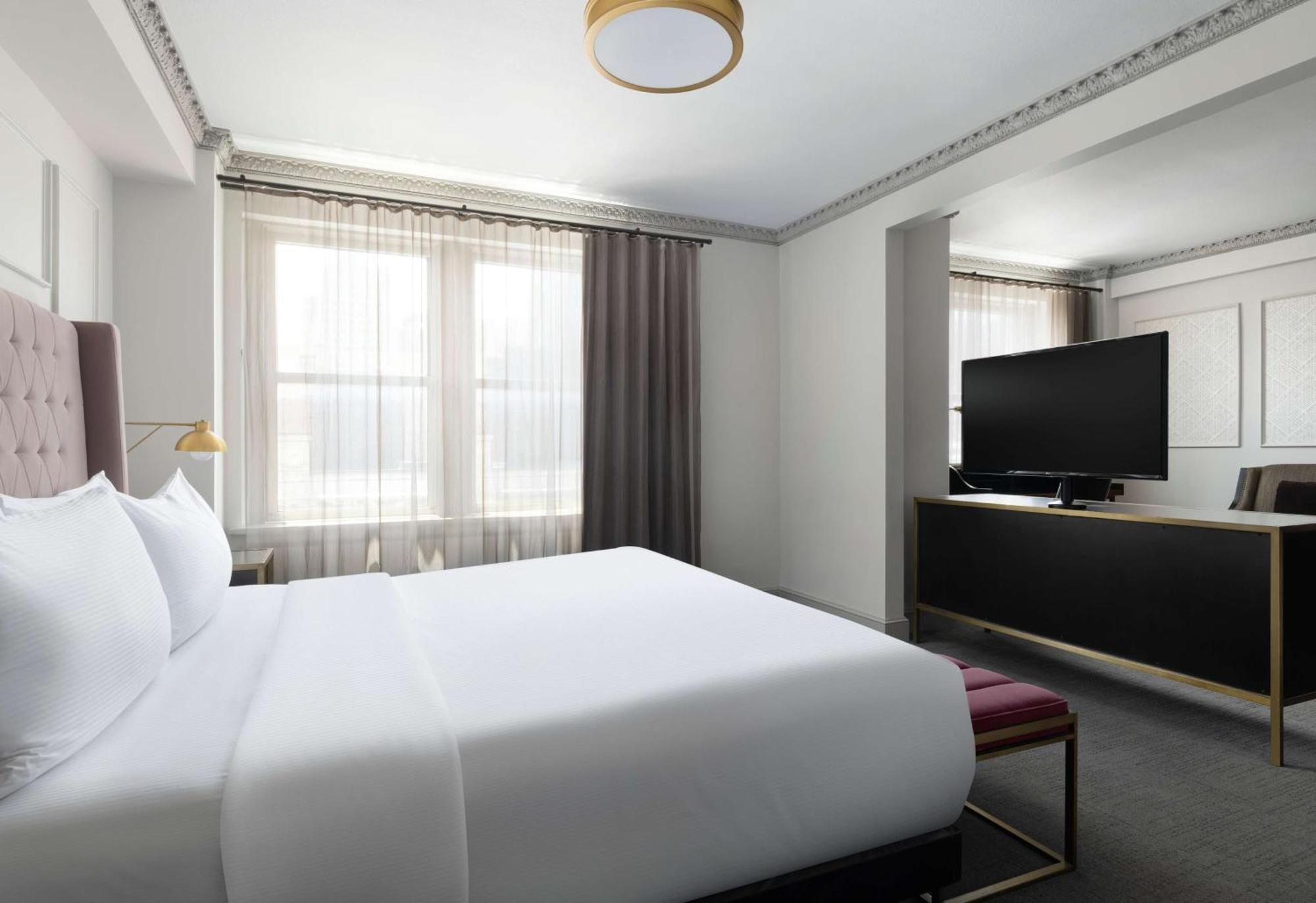 Hotel Phillips Kansas City, Curio Collection By Hilton Exterior foto